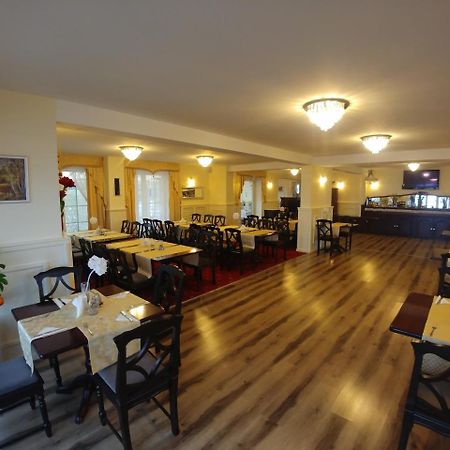Hotel Mazurski Dworek Mikołajki 외부 사진