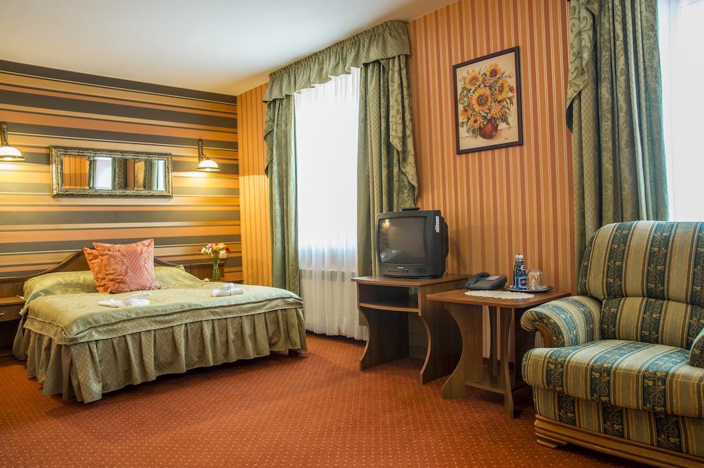 Hotel Mazurski Dworek Mikołajki 객실 사진